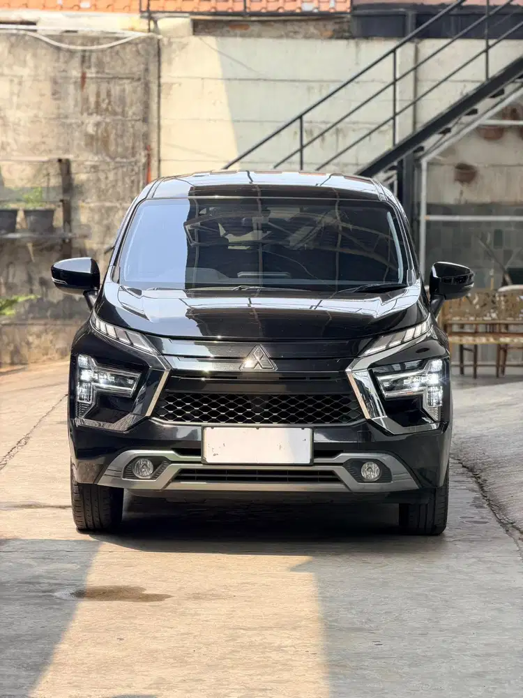 LOW KM PAJAK PANJANG Mitsubishi New Xpander Sport AT 2023 Istimewa