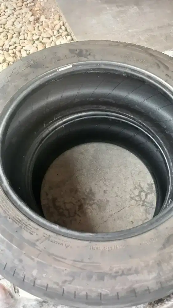 Ban bekas crv 235/60/R18 thn 22