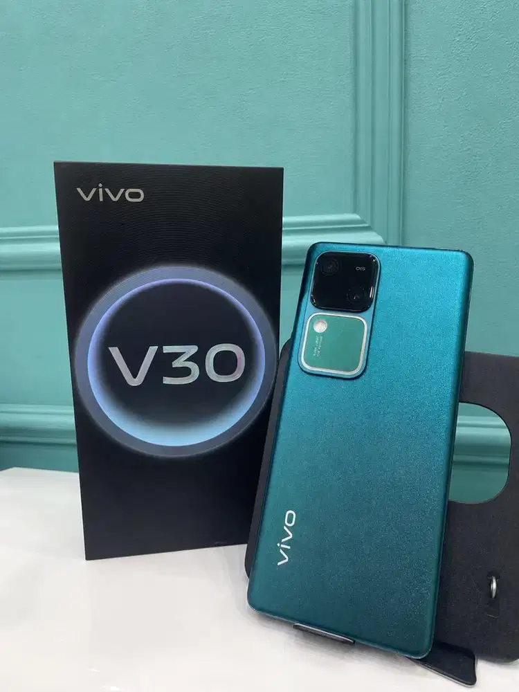 Second Like New Vivo V30 5G 8/256