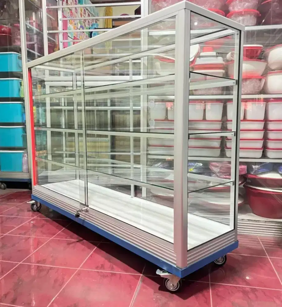 Etalase Ukuran 1,5Mx1M PAKE RODA BESAR