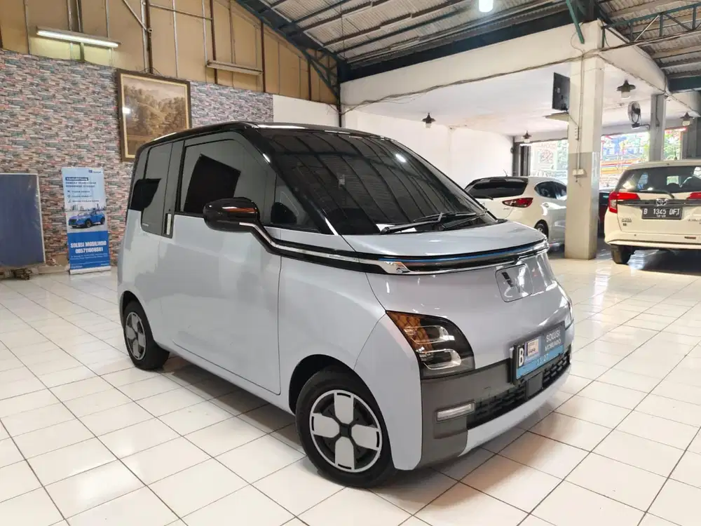 Wuling Air EV Long Range 300km 2022 Tgn 1 Free Wall Charging Portable