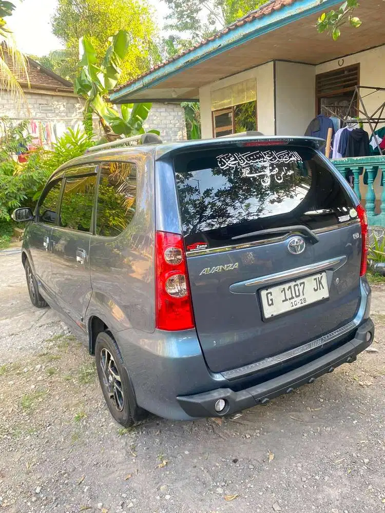 Toyota Avanza 2011 Bensin