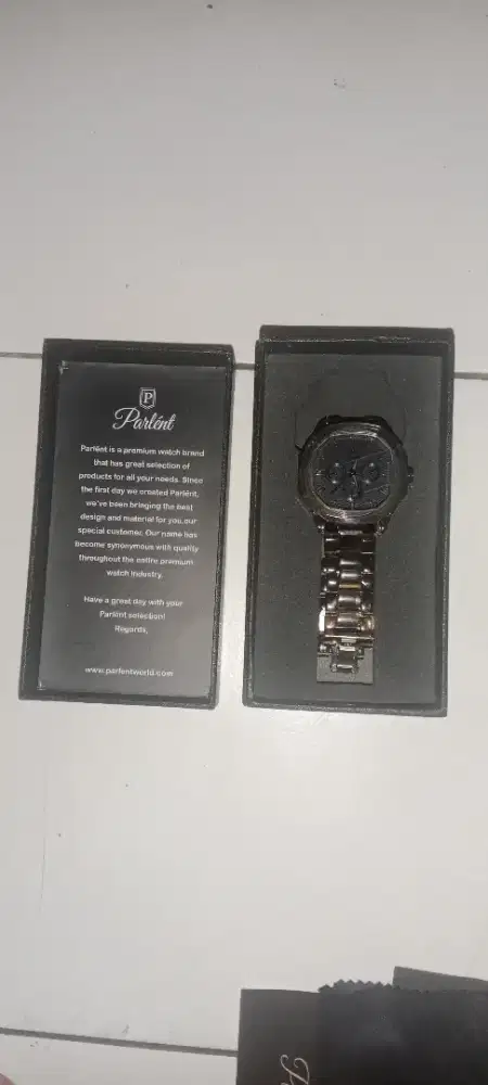 Jam tangan parlent