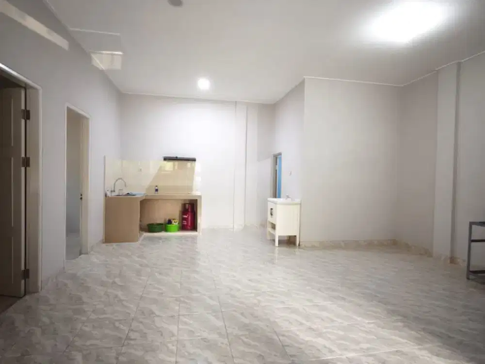 Rumah Cantik Luas Siap Huni di Citra 2 Extension Cengkareng Jakarta Barat