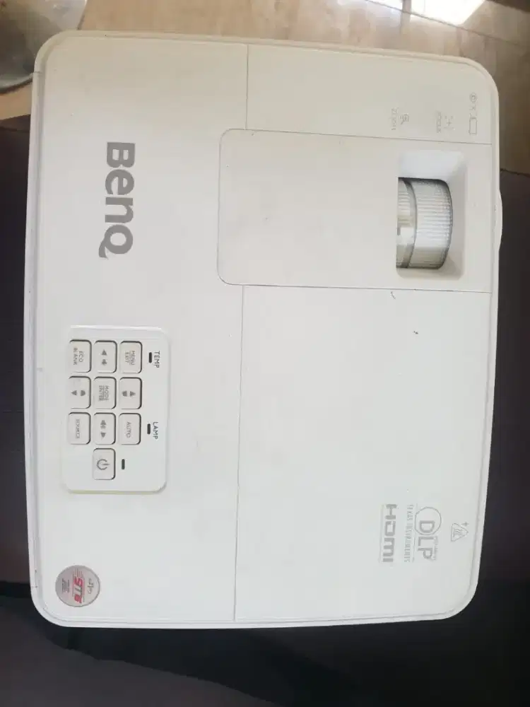 Proyektor Ben q MX 522p