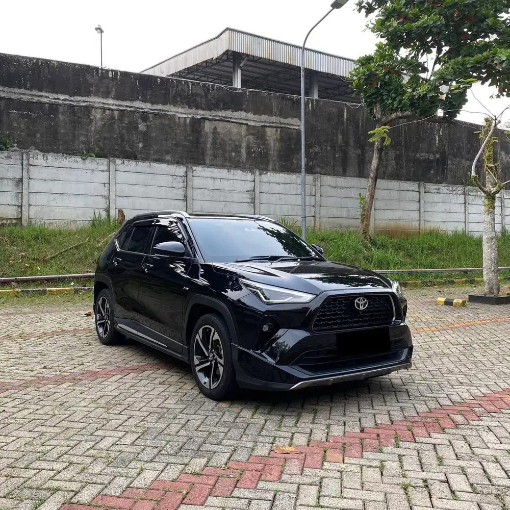 2025 Toyota Yaris S Cross GR 1.5 Hybrid TSS