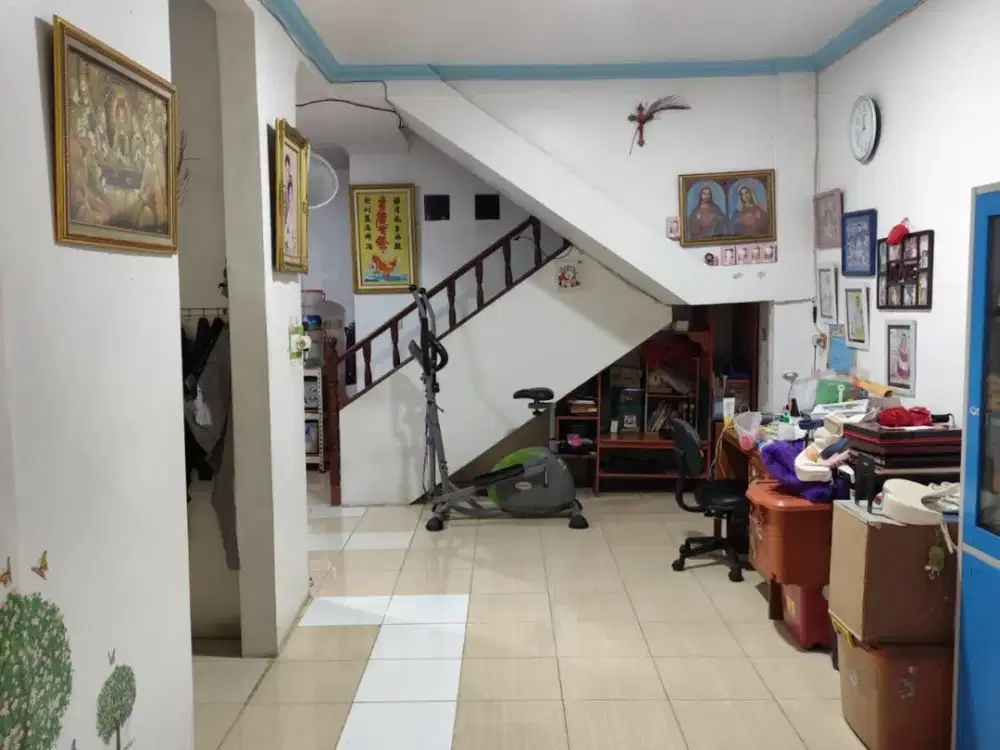 DIJUAL / DISEWAKAN RUMAH HADAP UTARA 2 LANTAI CLUSTER HARAPAN INDAH 1