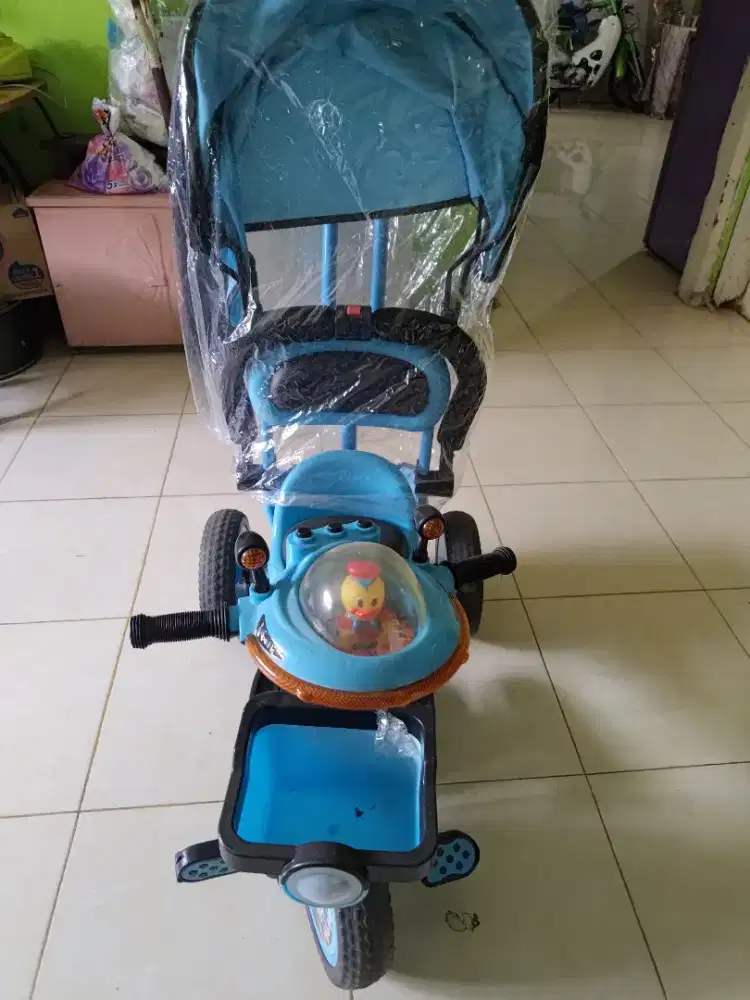 Sepeda roda 3 anak merk pacifik