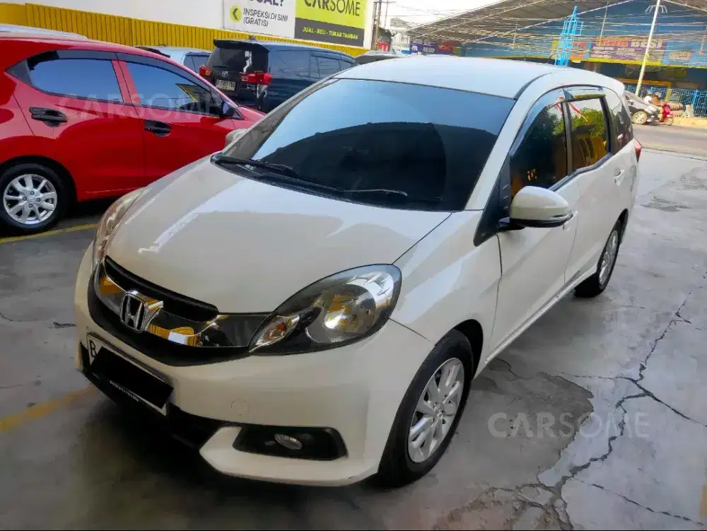 TDP 9 JUTA Mobilio E AT 2016 Putih