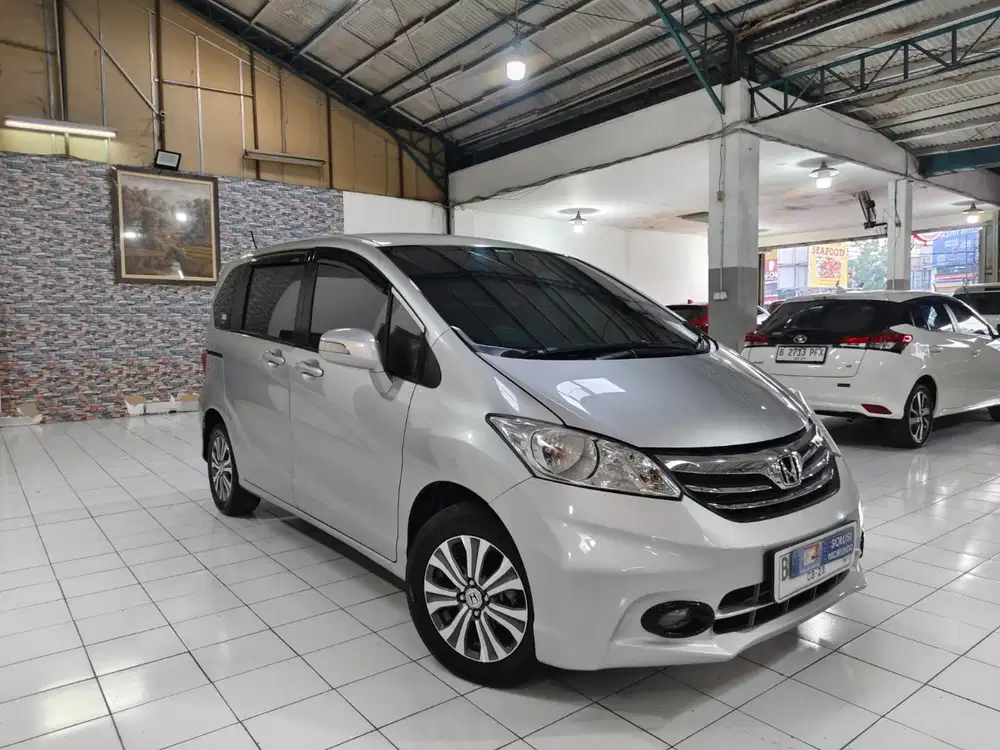 Honda Freed SD 1.5 AT 2013 Double Blower Terawat Siap Pakai