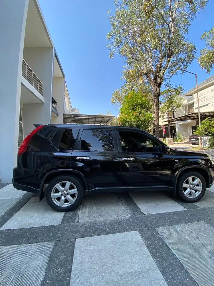 Nissan Xtrail 2.5 ST