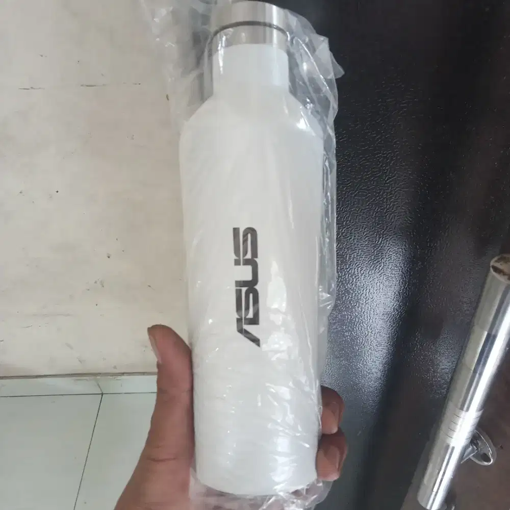 Tumbler asus bonus laptop