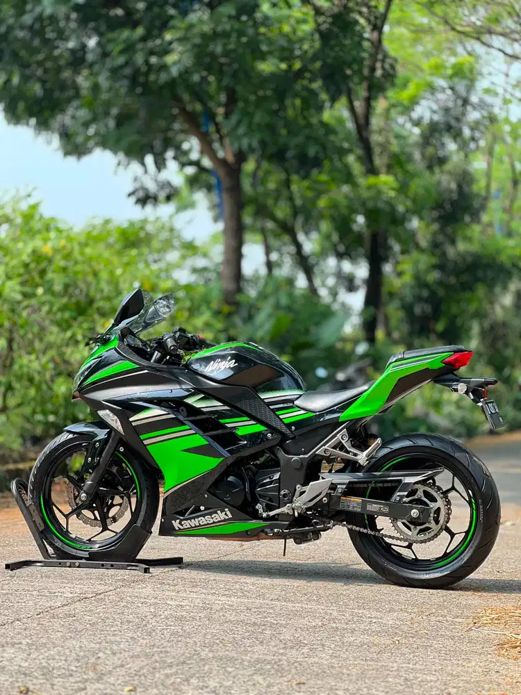 KAWASAKI NINJA 250 FI OLD HIJAU 2016 KM RENDAH PAJAK ON TANPA PR