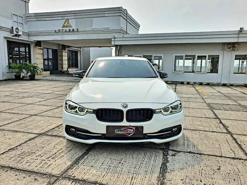 bmw 320i f30 digital lci facelift at