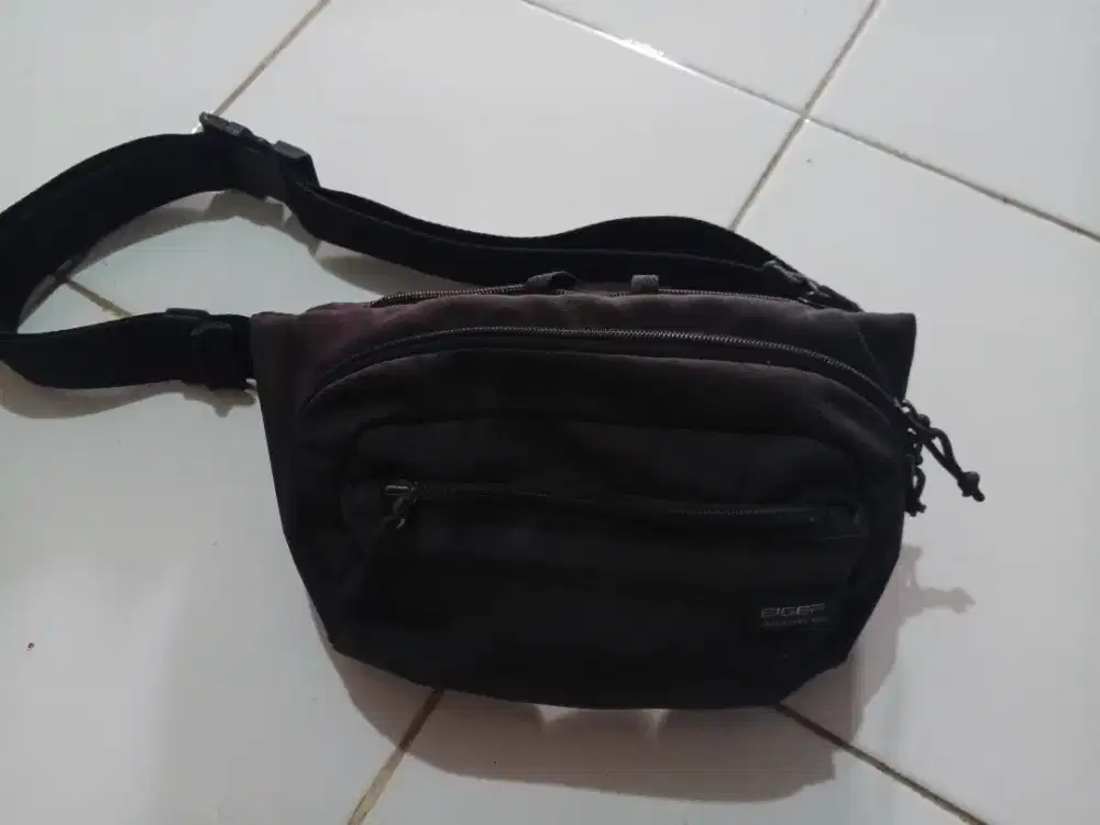 tas slempang eiger