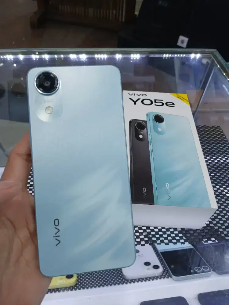 Vivo y05e 4/64 gb