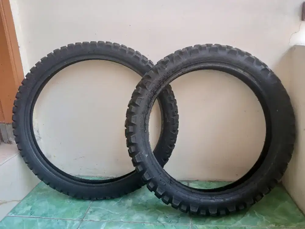 Ban motor tril wr 155