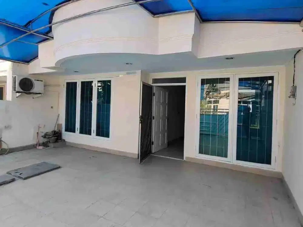 disewakan Sunter danau 2½ lantai siap huni 85 juta/th