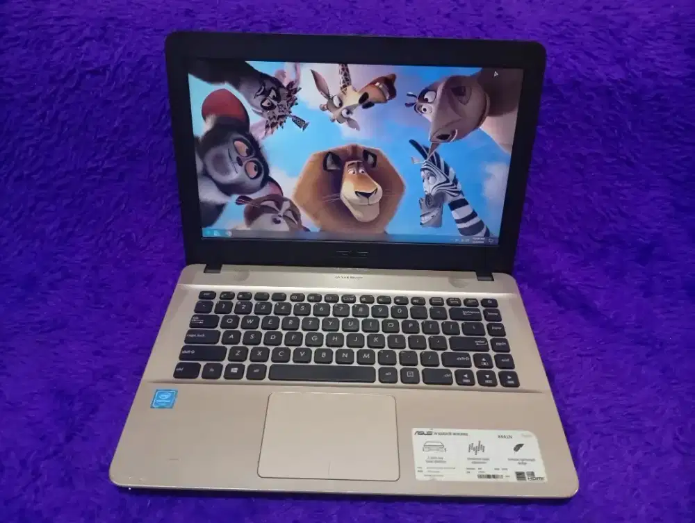 Laptop Asus x441n mulus cakep