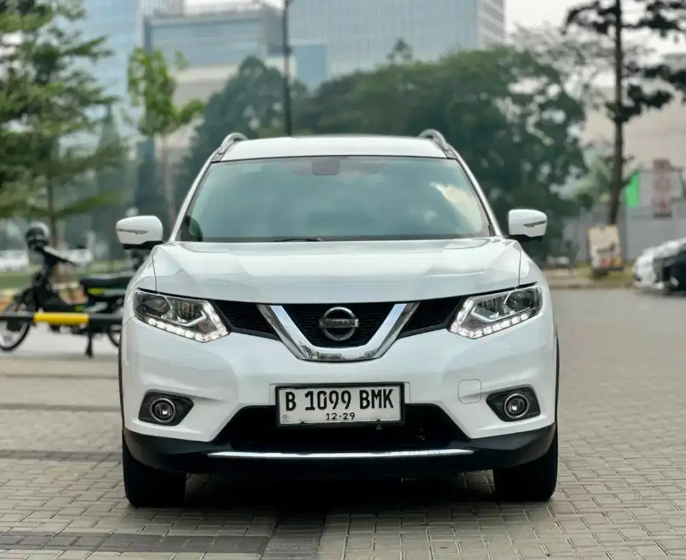 NISSAN XTRAIL 2.5 T32 AT 2014 / 2015 PUTIH