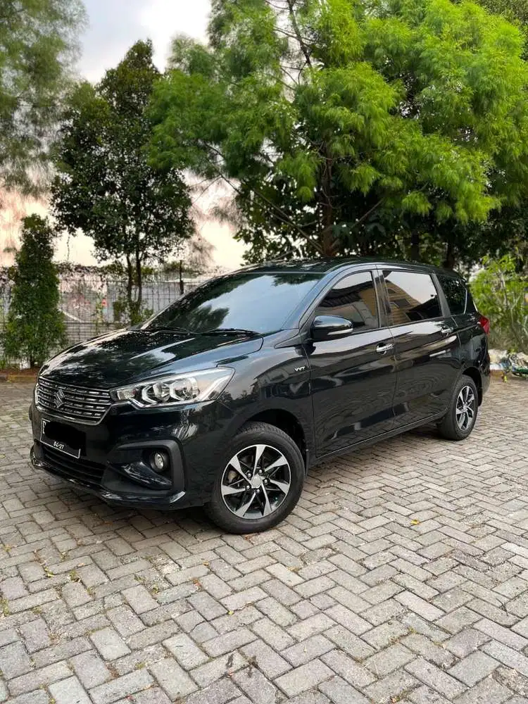 Ertiga GX 2022 A/T