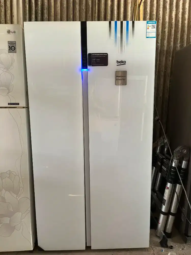 Kulkas 2 pintu side by side BEKO