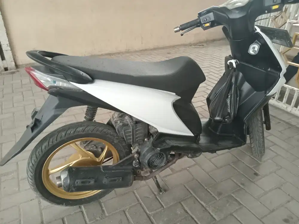 Honda beat karbu