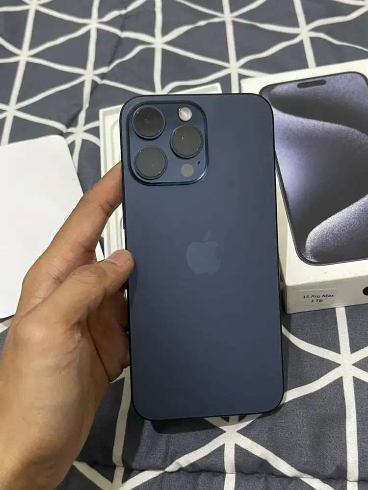 iPhone 15 Pro Max 1 Tb Ex iBox