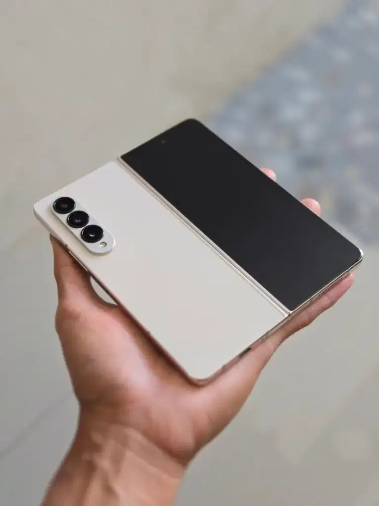 Samsung Z Fold 4 12/256GB Resmi Sein Beige