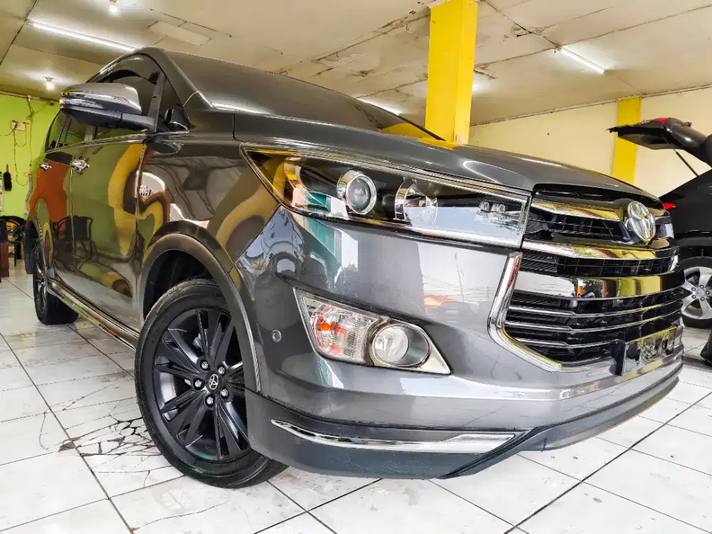 LOW KM 60RB.! TOYOTA INNOVA 2.0 VENTURER AT 2020 MATIC NON DIESEL 2021