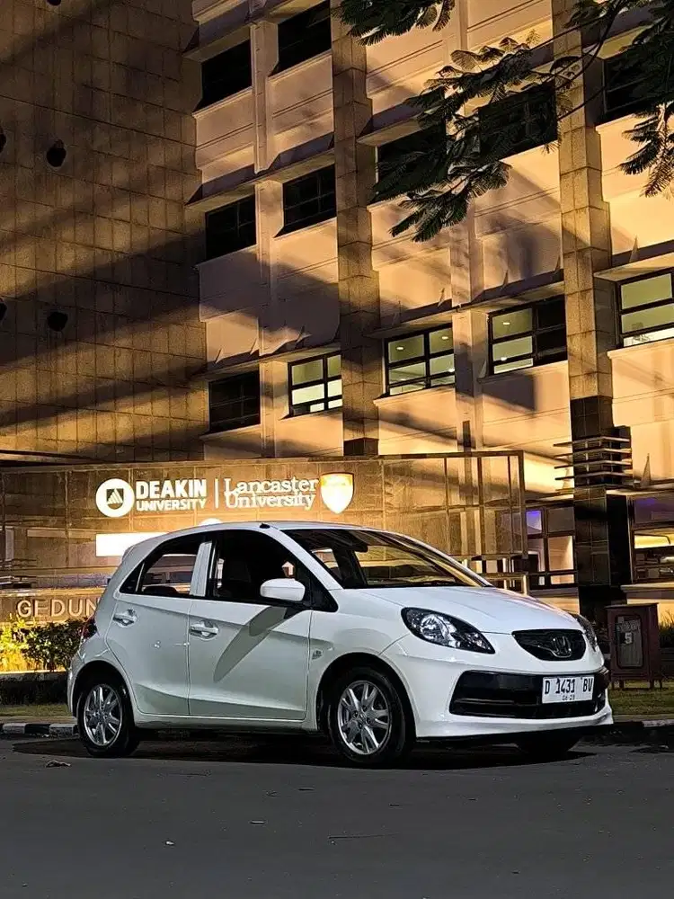 DP 14JT // HONDA BRIO CBU E 1.3 MT 2013