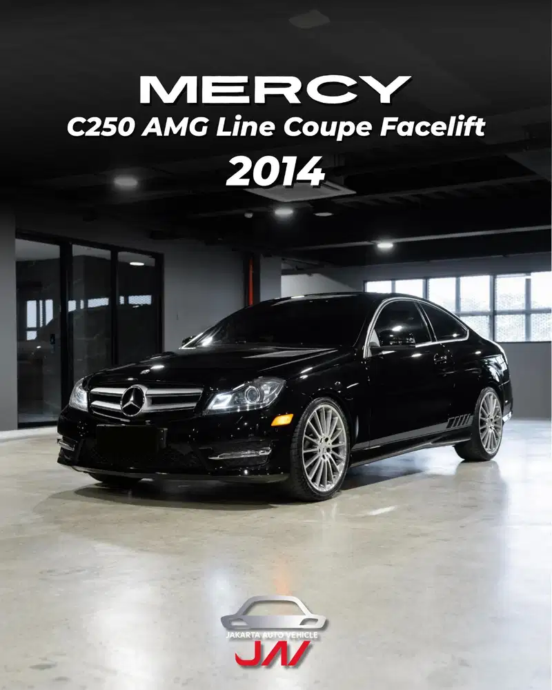Mercedes Benz C250 CGI AMG Line Coupe C204 Facelift 2014 / LOW ODO