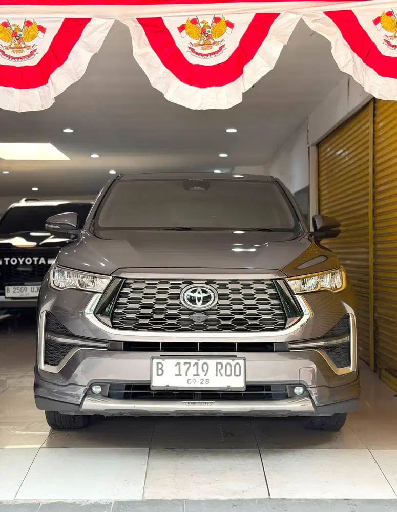 Innova Zenix Q Hybrid Modelista TSS 2023 September Abu Vieta Motor