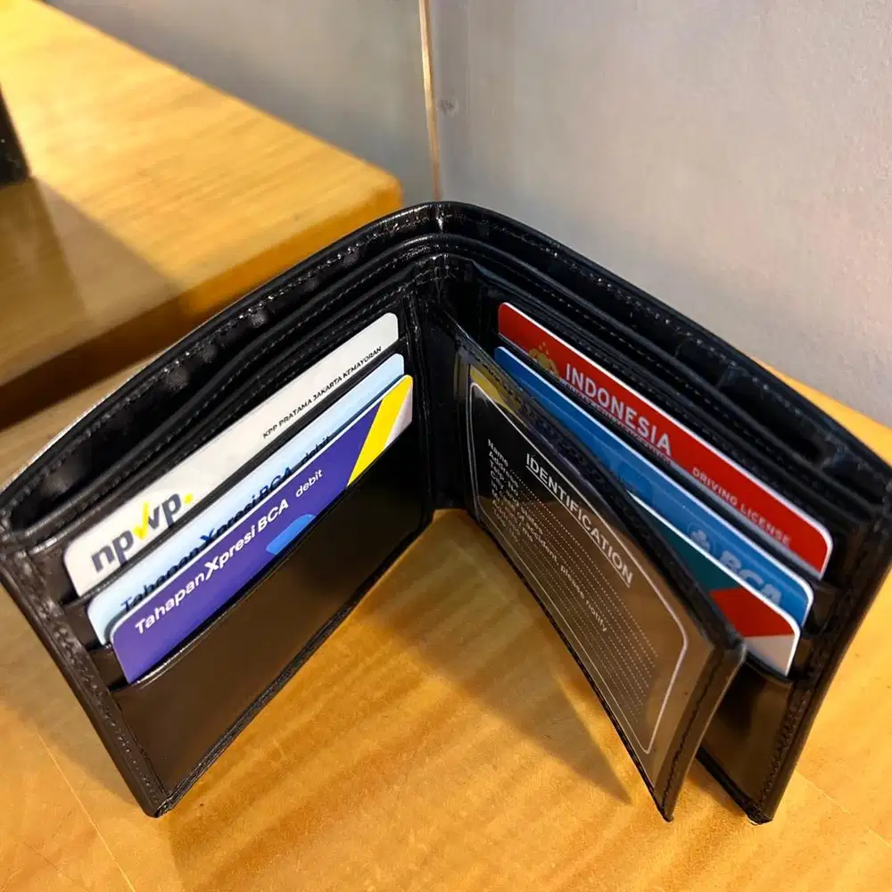 Dompet Pria Kulit Asli [ Bronco ]