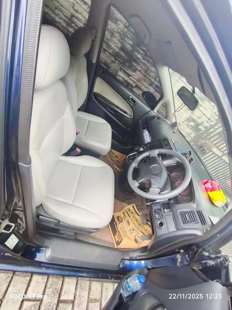 Honda stream Metik