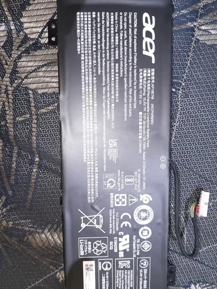 BATERAI LAPTOP ACER AP18E7M ORIGINAL