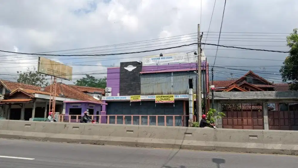Dijual / Disewakan Ruko 2 Lantai Strategis di Ungaran!