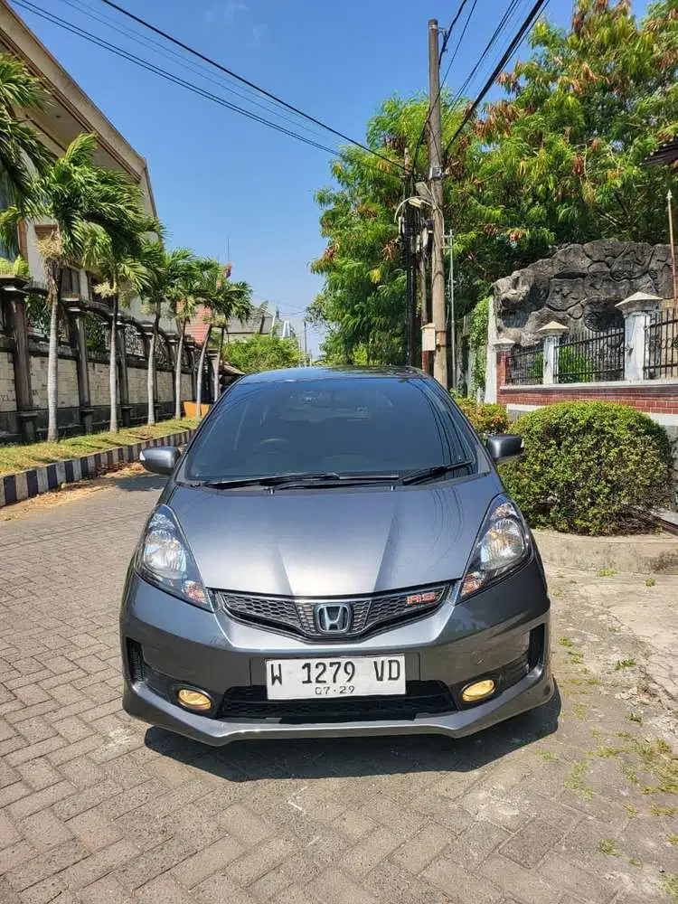 Honda Jazz  RS GE 8 AT 1.5cc TH 2014 Bensin