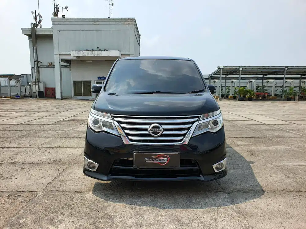 nissan serena hws 2.0 at