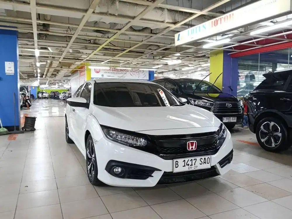 Honda Civic ES 1.5 turbo sedan automatic 2017
