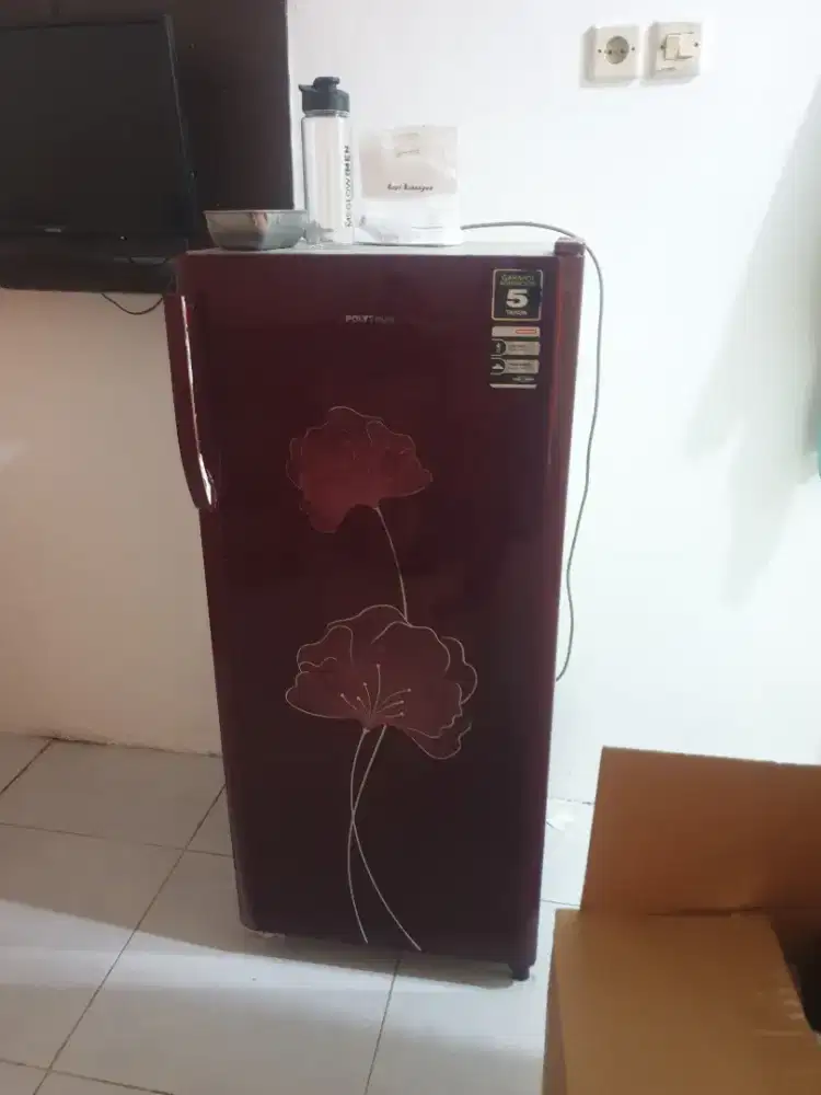 Jual kulkas lemari es polytron