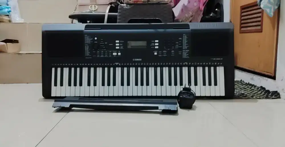 Yamaha PSR E363 bekas