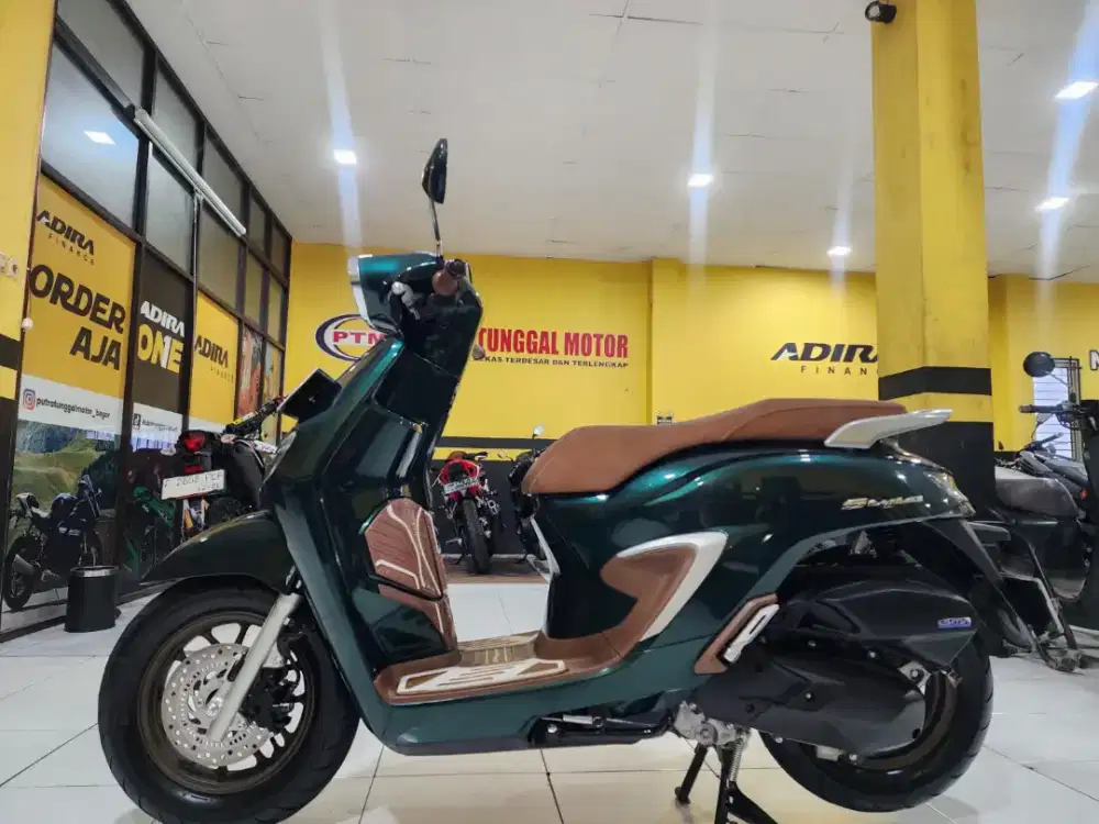 Staylo 160 abs 2025 exclusive