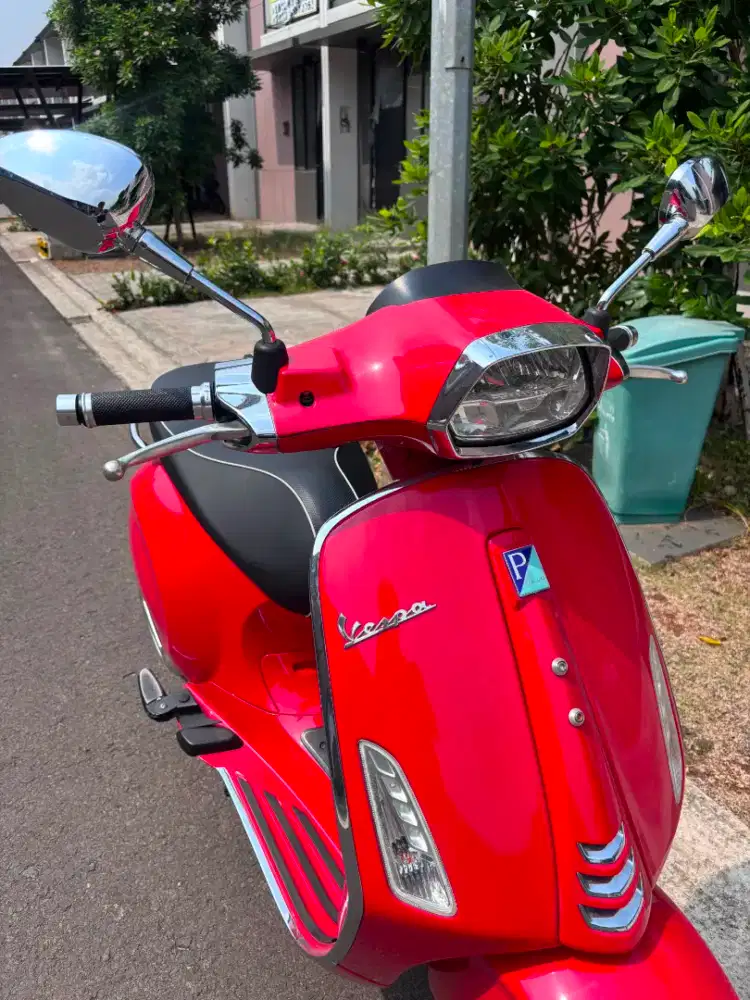 Dijual Vespa Sprint 2022 Merah