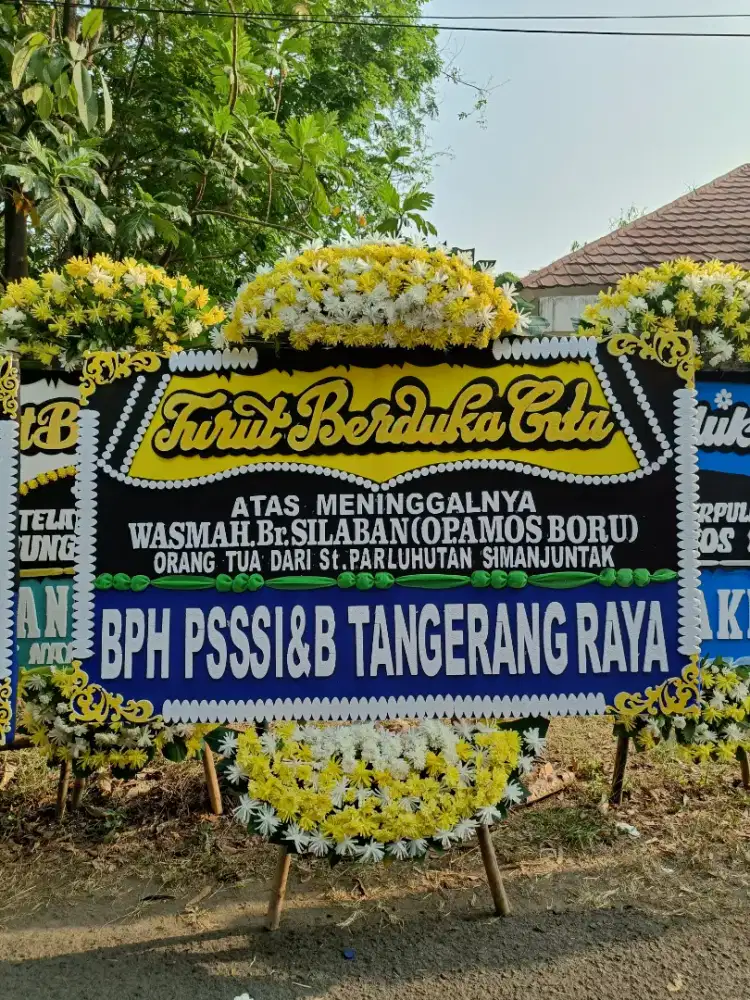 karangan bunga papan