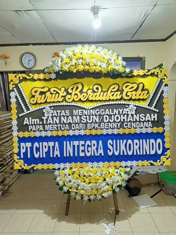 karangan bunga papan