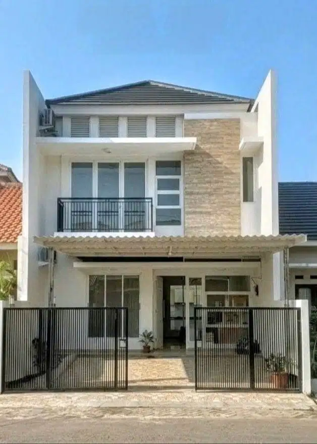 Dijual Rumah Pakuwon City Griya Asri Minimalis Baru Siap Huni