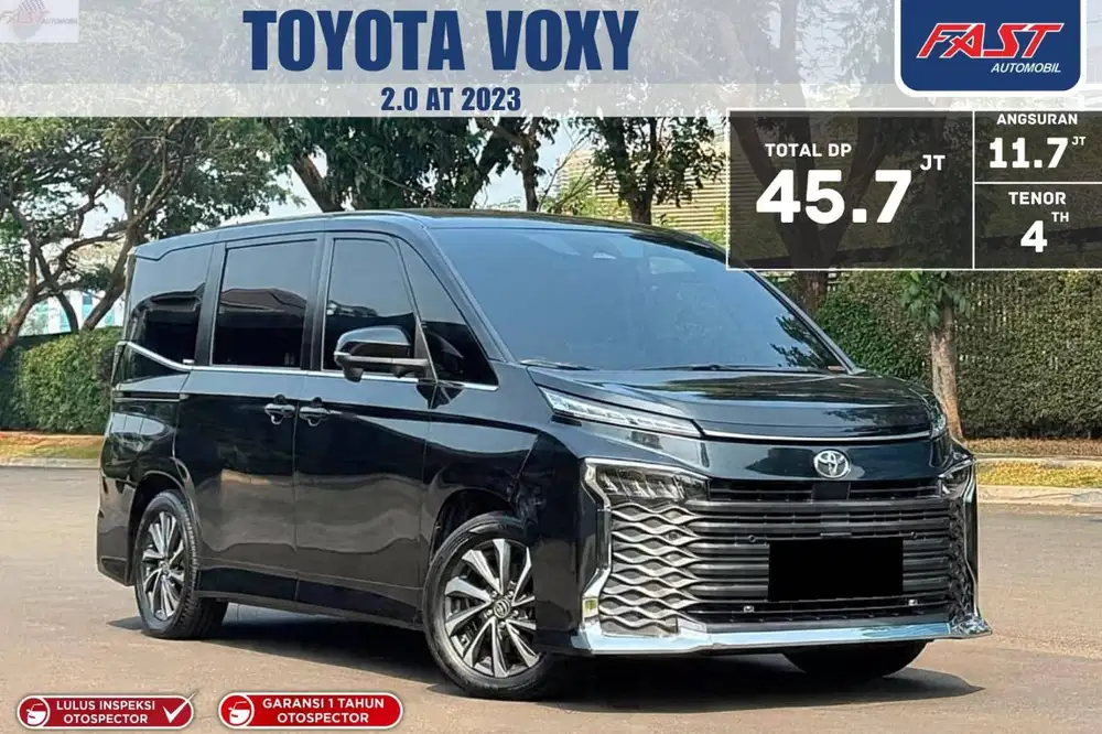 BERGARANSI 1 TH LOW KM TOYOTA VOXY 2023 AT 2.0 PAJAK PJG
