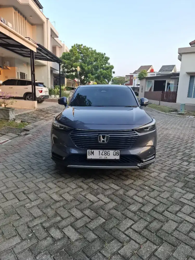 Hrv se 2023 sunroof