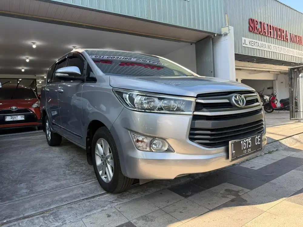 TOYOTA INNOVA REBORN 2.4 G LUXURY MATIC 2016